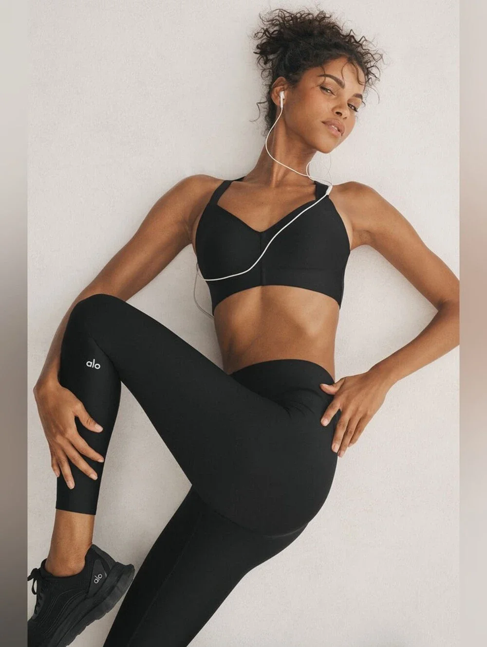 Alo Yoga 7/8 High-Waist Airlift Legging Size Small